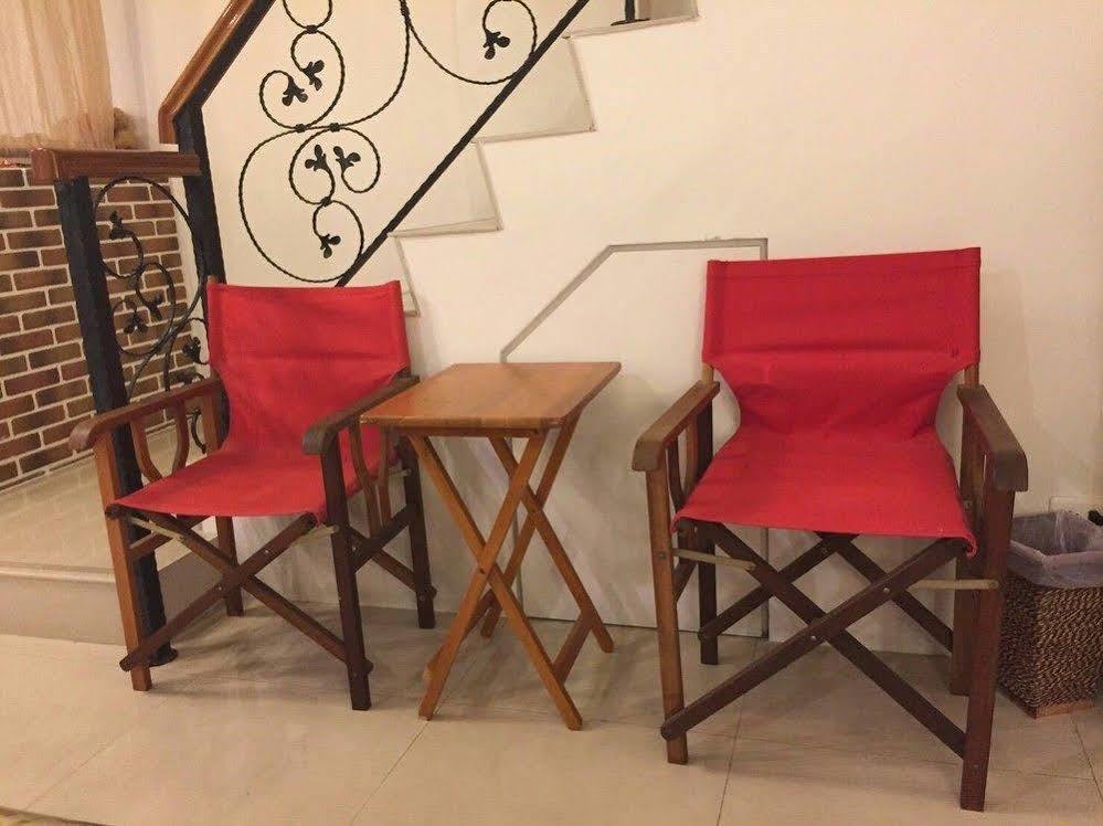 Victoria B&B Yilan Exteriör bild
